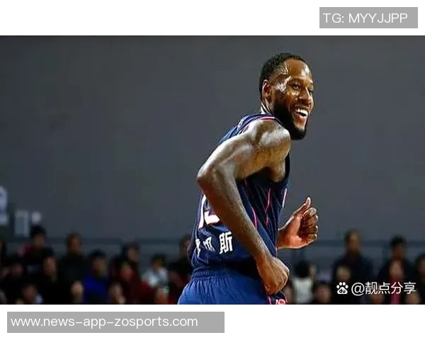 卡梅隆托马斯表现平平12投5中仅得13分2助攻正负值创赛季新低